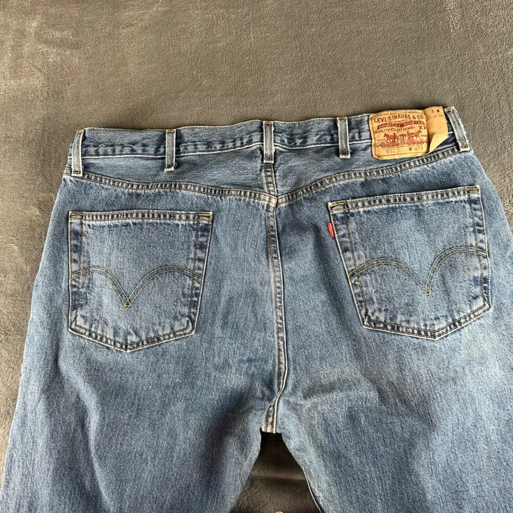 Levis 501 Original Fit Mens Blue Denim Button Fly Jeans 42x30 Medium Wash